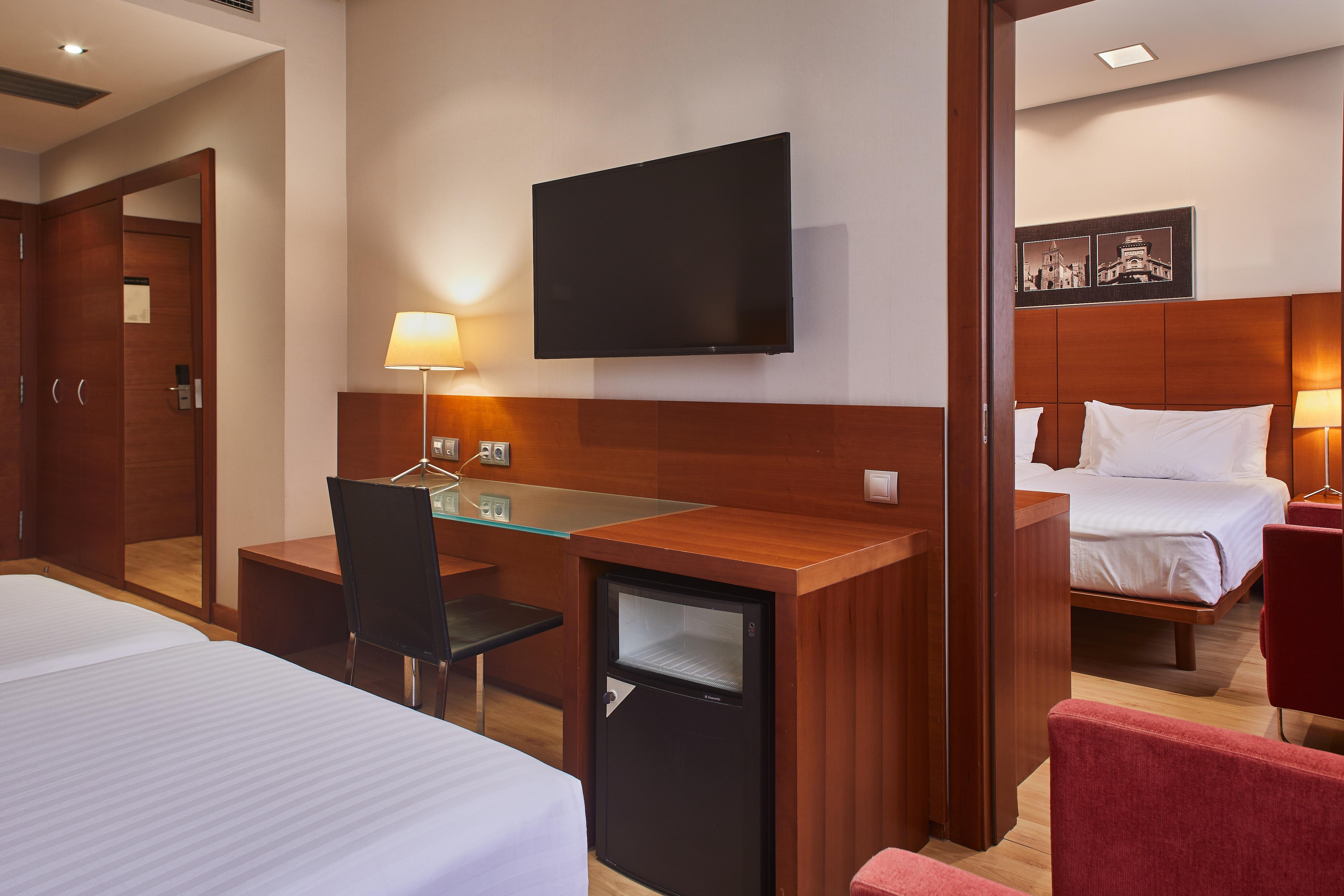 Hotel Silken Ciudad Gijón Esterno foto