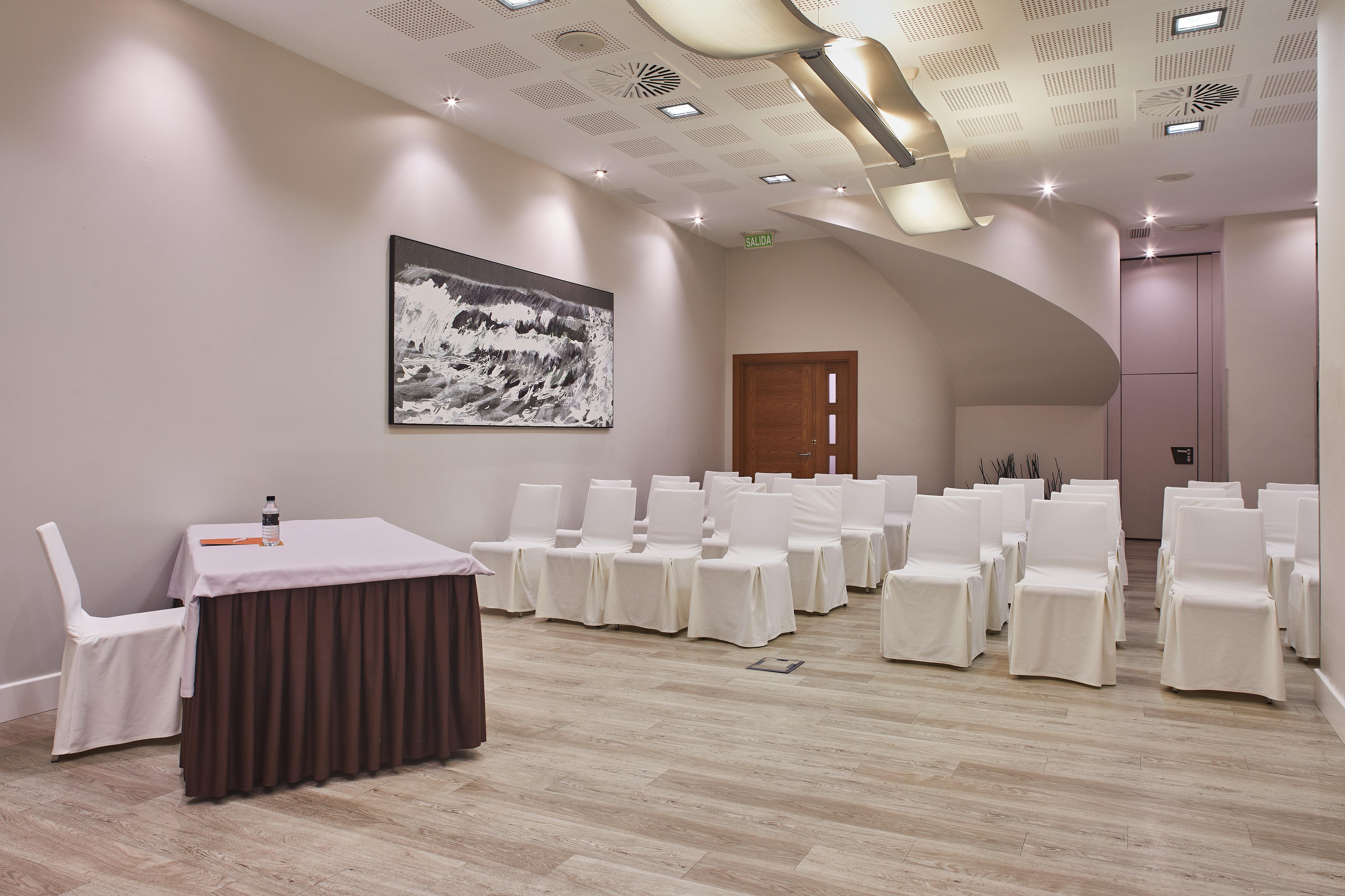 Hotel Silken Ciudad Gijón Esterno foto