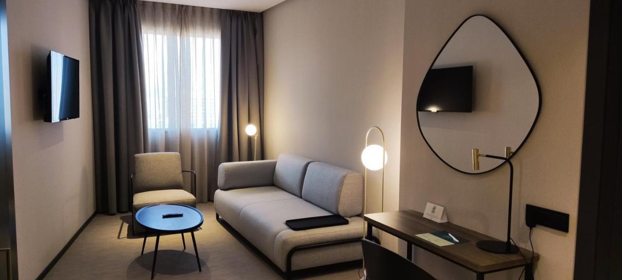 Hotel Silken Ciudad Gijón Esterno foto
