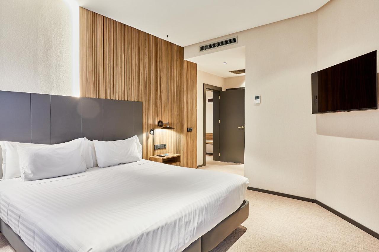 Hotel Silken Ciudad Gijón Esterno foto