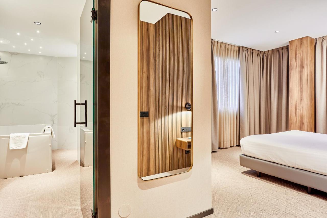 Hotel Silken Ciudad Gijón Esterno foto